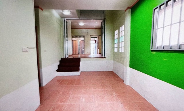 MRTสามแยกบางใหญ่ ทาวน์เฮาส์ 3 ชั้น 3 นอน ใกล้ถนนใหญ่ ถ.รัตนาธิเบศร์ 3 น้ำ 38 ตร.วา.165 ตรม.ให้เช่า แม็กซ์แวลู บางใหญ่ 900ม.  แยก บางใหญ่