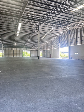 โรงงานให้เช่าโกดังให้เช่าคลังสินค้าเป็นแบบยกพื้นคลังสินค้าอยู่ในพื้นที่สีม่วงให้เช่าให้เช่าโรงงาน