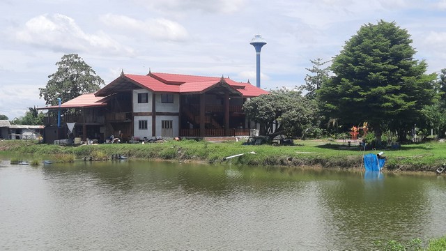 ขายบ้าน 2 ชั้น กำแพงแสนนครปฐม โอกาสในการลงทุน บ้านเดี่ยวในทำเลดี สามารถสร้างคาเฟ่ให้เป็นจริง