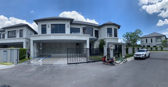 ขายบ้าน โครงการ  นราสิริ กรุงเทพกรีฑา แปลงมุมที่ราคาถูกที่สุด