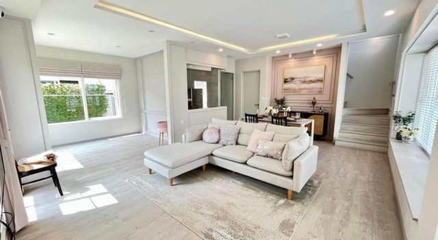 LV52949 ให้เช่า บ้าน anya บางนา-รามคำแหง 2 บ้านแนวคิดใหม่จาก Land&Houses ใกล้ Mega & Ikea บางนา