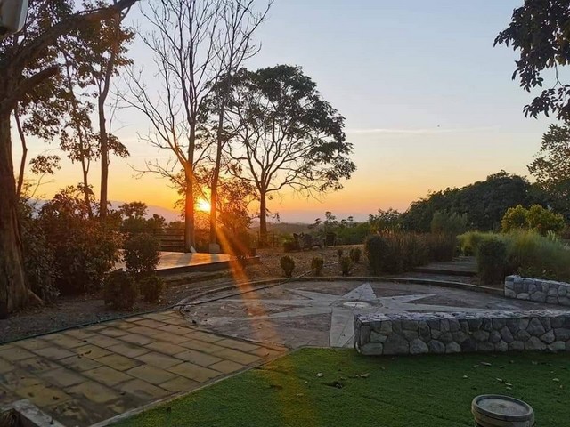 ขายด่วน ที่ดิน 23 ไร่ วิวภูเขา พร้อมบ้านพัก 6 หลัง อ.ปากช่อง จ.นครราชสีมา  ZJ146