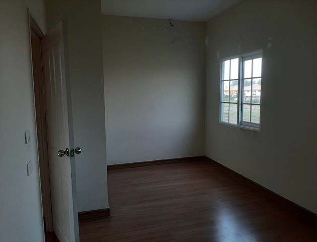 ขายทาวน์โฮม โกลเด้น ทาวน์ รังสิต – คลอง 3  ใกล้ Big C คลอง 3