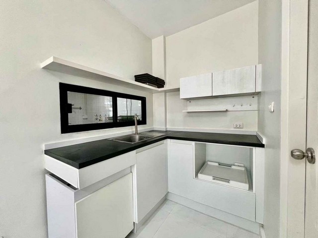 ให้เช่าทาวโฮม ย่านพระราม 9 ติด มอเตอร์เวย์ หลังมุม  โครงการ Time Home พระราม 9 - หัวหมาก