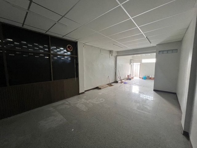 ขายอาคารพาณิชย์ซอยประชาชื่น2 อาคารพาณิชย์ 6ชั้น 15ตร.ว