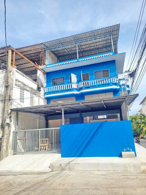 ให้เช่า  อาคารพาณิชย์ 4 ชั้น ห้องมุม MRT หลักสอง 2.1 กม.โครตใหญ่ 2คูหา 60ตร.วา.2-4นอน 3น้ำ เดอะมอลล์ บางแค 2.3 กม.60 ตร.วา.240 ตร.ม. ม.สยาม 5.4 กม. 19,999 b-m แหล่งชุมชน แหล่งช้อปปิ้ง แหล่งศึกษา ถ.กาญจนาภิเษก บางแค เข้าออกได้หลายเส้นทางBiggest 60Sq.wa Commercial 2 Units buildings 4-storey corner room MRT LakSong 2.1km. 2-4bed 3bath community area shopping area The Mall BangKhae 2.3km.60sq.wa.240sq.m. Siam Square5.4 km.educational area for rent 19,999 b-m Kanchanaphisek Road. Bang Khae can enter and exit via many routesแยก บางโคลัดถ.กาญจนาภิเษก บางแคแขวงบางแค เขตบางแค กรุง