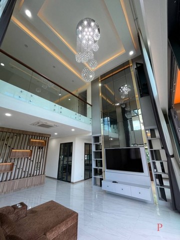 ขายต่ำกว่าราคาบ้านเดี่ยว 2 ชั้น พร้อมโฮมออฟฟิต หนองจ๊อม