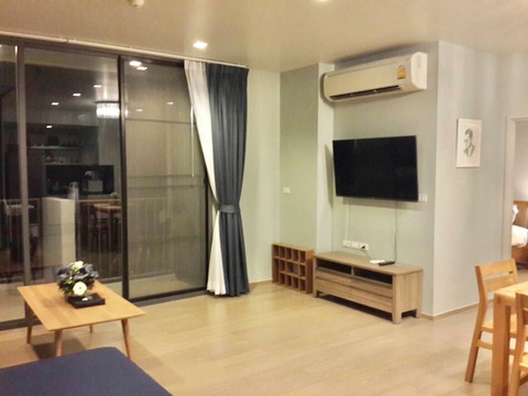 Sub1257ขาย คอนโด โครงการ The Valley เขาใหญ่ วิวสระว่ายน้ำ เดอะ วัลลีย์ เขาใหญ่ตกแต่งพร้อมอยู่ แถมเฟอร์นิเจอร์ ห้องเลขที่ 395/116วิวสระว่ายน้ำ อาคาร A ชั้น 4พื้นที่ 75.20 ตร.ม ห้องมุม 2ห้องนอน 2 ห้องน้ำหันทิศ ตะวันตก รับลมเย็นทั้งวันคอนโดอยู่บนติดเขา อากาศเย็นสบายทั้งปีสภาพดี เหมาะกับการเป็นบ้านพักตากอากาศ รับธรรมชาติ อากาศบริสุทธิ์ ชมทิวเขาสวยงาม  ด้านหลังวิวเขาถูกหลักฮวงจุ