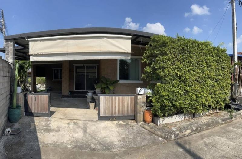 ให้เช่า 13,000 บาท/เดือน ขาย 2.98 ล้าน 61 ตรว. เดอะพาทิโอ้ สันทราย บ้านเดี่ยวชั้นเดียว​ ใช้วัสดุรองรับแผ่นดินไหว เงียบ สงบ ติดถนนวงแหวนรอบ 2