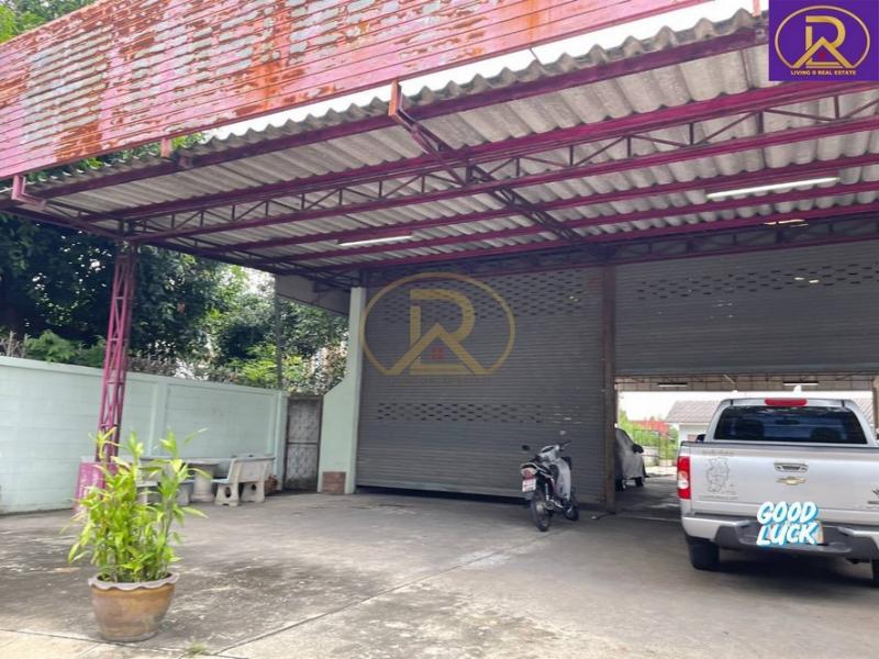 ให้เช่าโกดัง/คลังสินค้า เหมาะทำมินิมาร์ท ซุปเปอร์มาร์เก็ต คาร์แคร์ แหล่งชุมชน ติดถนนขุนแผน ต.ท่าระหัด(โคกหม้อ) เมืองสุพรรณบุรี