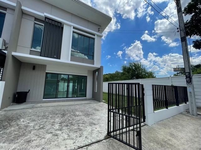 พฤกษาวิลล์ 76 บางนา-วงแหวน ต.บางพลีใหญ่ อ.บางพลี จ.สมุทรปราการ