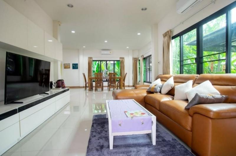 ขายบ้านพร้อมผู้เช่า 6.5 ล้าน 67.7 ตรว. #โซนหางดง บ้านเดี่ยวหลังใหญ่ 2 ชั้น #หลังมุม #พร้อมเฟอร์นิเจอร์ครบชุด