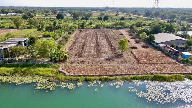 ที่ดินสวยทำเลดี คลอง 10 หนองเสือ ปทุมธานี ติดทะเลสาบ บรรยากาศดีเวอร์