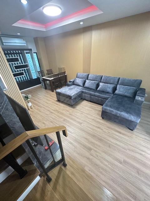 ให้เช่าทาวโฮม 3 ชั้น โครงการบ้านกลางเมือง พระราม 9 - กรุงเทพกรีฑา (ตัดใหม่)