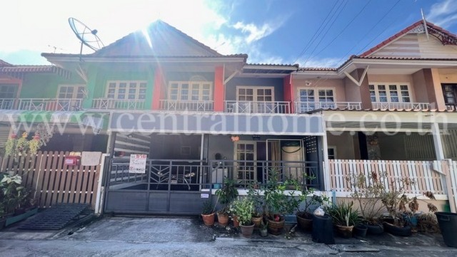 ทาวน์เฮ้าส์ 2 ชั้น หมู่บ้าน พฤกษา 11 รังสิตคลอง 3 พร้อมอยู่