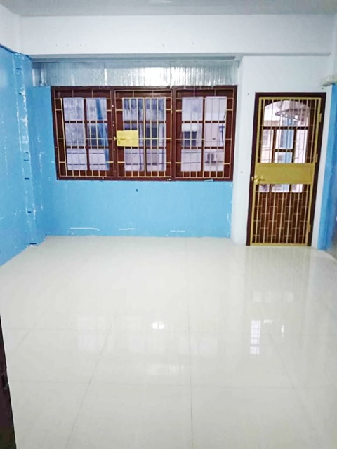 ค้าขาย Food Land  อาคารพาณิชย์ 4.5 ชั้น ศรีนครินทร์ แบริ่ง 107 ศรีด่าน 1-5 เปิดร้านอาหาร 20 ตร.วา. 3นอน 3 น้ำ 350 ตร.ม.