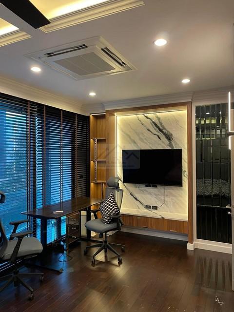 P133 ให้เช่า ขาย ทาวน์โฮมหรูใหม่ 3.5 ชั้น ดิ เอท จตุจักร-รัชดา THE EIGHT