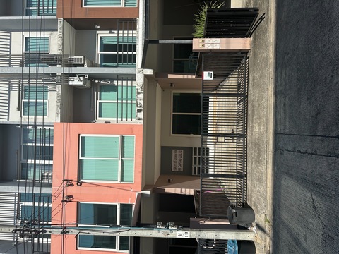 Sub1210 ขายโฮมออฟฟิศ 4ชั้น ทำเลดี โครงการ กรีนิช ไพร์ม ทางด่วนรามอินทรา - หทัยราษฎร์3 ห้องนอน  4 ห้องน้ำ หน้ากว้าง 5.7 เมตร พื้นที่ใช้สอย 255 ตรม. พร้อมพื้นที่ส่วนกลาง จอดรถได้จดบริษัทได้ #รับต่างชาติขาย 5 ล้าน บาทพื้นชั้น1 และชั้น2 ปูกระเบื้องแกรนิตโต้ชั้น 3และชั้น 4 ปูลามิเนต โครงการติดถนนสุคนธสวัสดิ์ ใกล้แยกเกษตร-นวมินทร์ เพียง 500 เมตร เหมาะสำหรับทำออฟฟิศ หรือพักอาศัยห้