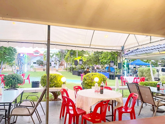 ให้เช่า 40นอน 40น้ำ มีสระว่ายน้ำ วิลล่า รีสอร์ท  ฟลาวเวอร์แลนด์ พัทยา 200 ม. พิ้นที่ 2 ไร่  2 ชั้น  พรประภานิมิต วัดเขาโพธิ์ทอง