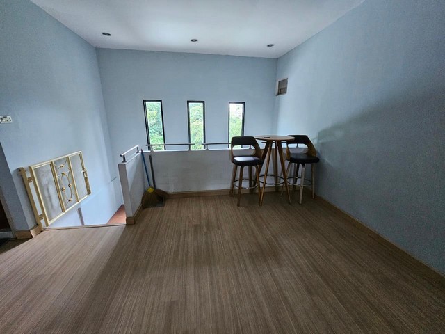 P144 ให้เช่า บ้านเดี่ยว 2 ชั้น โชคชัย 4 ซอย 28 เหมาะพักอาศัยหรือ Home Office เดินทางสะดวก