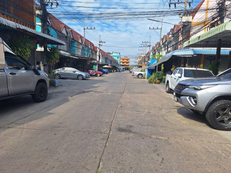 ขายทาวน์เฮ้าส์ 2 ชั้น 16 ตรว. อ.กระทุ่มแบน จ.สมุทรสาคร