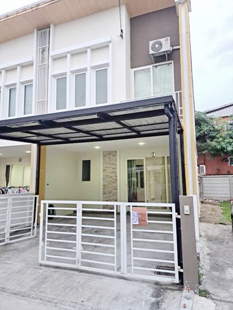 ขาย-เช่าบ้าน โกลเด้นท์ ซีเจ วิเศษสุขนคร 900ม.พันท้ายนรสิงห์ 2ชั้นหลังมุม  4 นอน พระราม2 3 น้ำ  23 ตร.วา.183 ตร.ม.รร.วัดแสมดำ 1.9 กม.ให้เช่า 14,998 b-m ขาย 2.99 ล้านบาท รพ.พานาซี พระราม 2 1.5 กม.เข้าออกสะดวกสบายได้หลายเส้นทางWisesukNakhon 900m. Phanthai Norasingh 2-storey corner house 4bed Rama2 For sale For rent Golden Townhouse CJ  3bath 23sq.wa.  183sq.m.Wat Saem Dam Sch 1.9km. For rent 14,998b-m For sale 2.99 million baht Panasi Hospital Rama 2 1.5 km. Convenient access via many routes.       ถ.พระรามที่ 2 สค.2004ตำบลพันท้ายนรสิงห์ อำเภอเมืองสมุทรสาคร สมุทรสาคร 23 