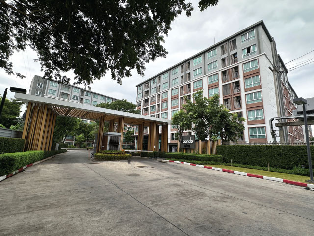 ขายห้องชุดดีคอนโด พิงค์  คอนโดสตูดิโอ ชั้น 2  ตำบลฟ้าฮ่าม อำเภอเมือง จังหวัดเชียงใหม่ ใกล้เซ็นทรัลเฟสติเวล เชียงใหม่ พิงค์  คอนโดสตูดิโอ ห้องสตูดิโอ อาคารซี ขนาด 30 ตร.ม  ชั้นที่ 2 หน้าหันไปทางทิศใต้ หัวเตียงอยู่ทิศตะวันออก ห้องสะอาดเรียบร้อย พร้อมเข้าอยู่โดยไม่ต้องปรับปรุง ห้องครัวแบบปิด คอนนี้เหมาะอยู่อาศัยเอง และนักลงทุน ระบบรักษาความปลอดภัยตลอด 24 ชั่วโ