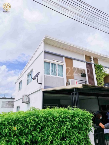 ขายทาวน์โฮม 2 ชั้น โครงการบ้านร่มไม้ ตบแต่งสวย หิ้วกระเป๋าพร้อมเข้าอยู่ พื้นที่ 42.60 ตร.ว อ.เมือง จ.สระบุรี