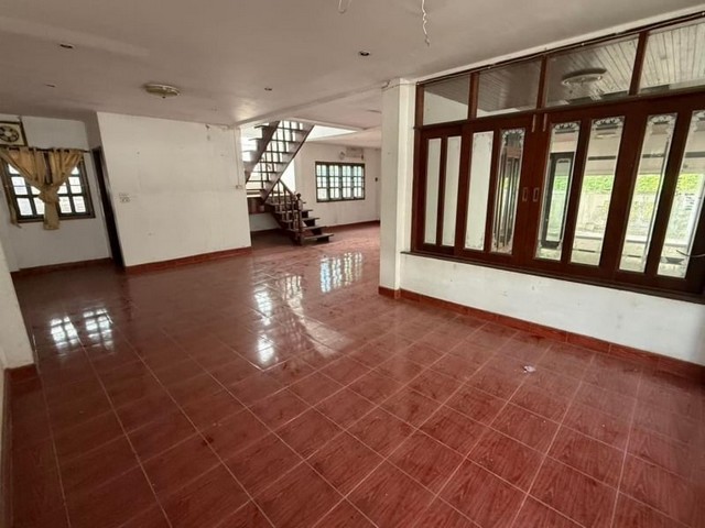 ขายบ้านเดี่ยว นอกโครงการ พิกัดหลังเซ็นทรัล ชลบุรี ใกล้สุขุมวิท TP-H0802