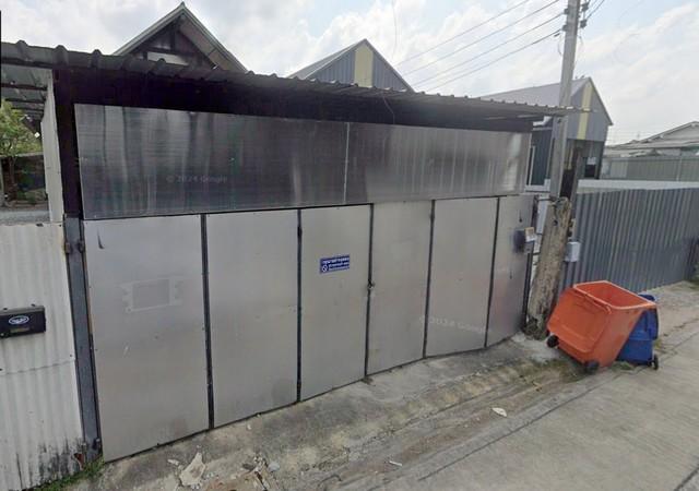 ให้เช่าโกดังพื้นที่ 100 ตรม ซอยลาดพร้าว 35 ย่านลาดพร้าวสนใจนัดชมติดต่อรหัสประกาศS2574คุณเฟลม 0638956397ID line : 0638956397: https://line.me/ti/p/LTVhEi9gAF**หากไม่รับสายรบกวนส่งข้อความ /รูปภาพ / ลิ้งค์ประกาศ เพื่อสอบถามรายละเอียดเพิ่มเติมทางไลน์ได้เลยครับ**ให้เช่าโกดังพื้นที่ 100 ตรม  1 ห้องน้ำซอยลาดพร้าว 35 ย่านลาดพร้าวเหมาะสำหรับสต๊อคสินค้าสนใจนัดดูก่อนได้ครับราคาเช่า 25000 บาทต่อเดือน ประกัน 2 เดือน ล่