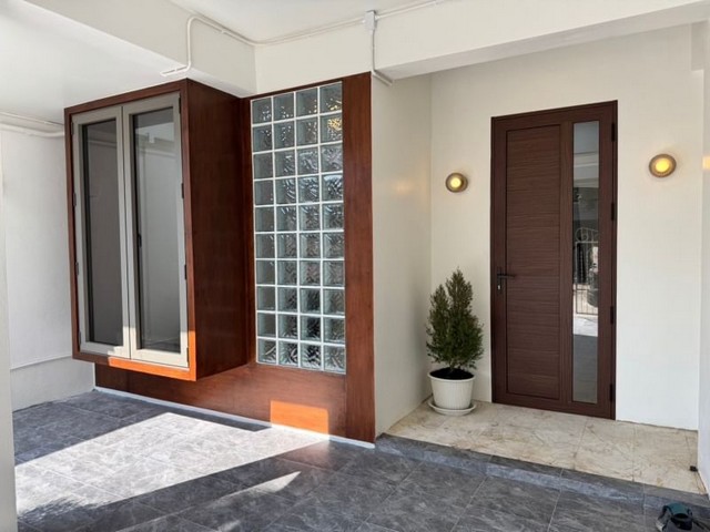 ทาวน์โฮม 3 ชั้น เชียงใหม่แลนด์ ช้างคลาน