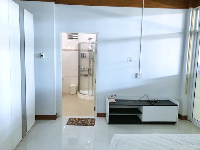 ให้เช่าโชว์รูม สว่างแดนดิน สกลนคร ถูกที่สุดในโลก ออฟฟิศพร้อมสิ่งปลูกสร้าง โลตัส  3งาน 60ตรว. 1,435ตรม. 2นอน 3น้ำ จอดรดได้ ติดถนน 8 เลน