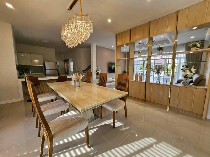 กุลพันธ์วิลล์ เดอะบลิส #สันกำแพง ขาย 12 ล้าน 122 ตรว. 4 นอน 5 น้ำ บ้านเดี่ยวหลังใหญ่ พร้อมสระว่ายน้ำส่วนตัว แปลงหัวมุม เฟอร์นิเจอร์ใหม่