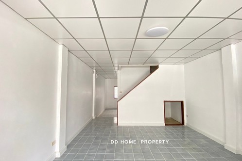 ขายหมู่บ้านพุทธชาด บางบัวทอง รีโนเวทพร้อมอยู่ (DD001917)