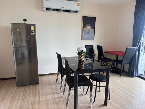 ขาย Fresh Bangsue ห้องใหญ่ 2 ห้องนอน 1 ห้องน้ำ มีพื้นที่สีเขียวมากกว่า 3,377 ตรม.