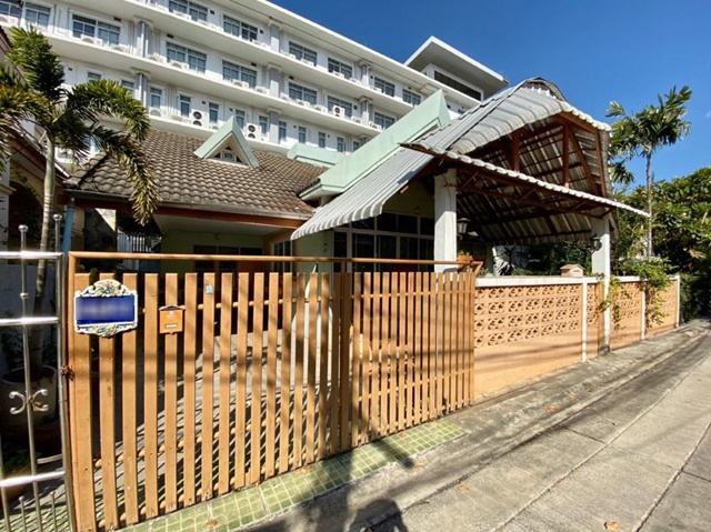 แจ้งวัฒนะ30-40 Hostel Impactเมืองทองธานี ให้เช่า-ขาย บ้านเดี่ยว 52ตรว 4นอน Makro 8เตียง 2น้ำ พร้อมอยู่ Big C Lotus รพ.มงกุฎวัฒนะ