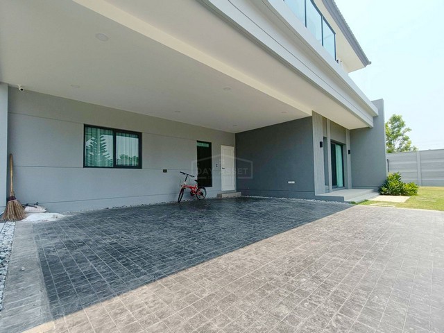 ขายบ้านเดี่ยว 2 ชั้น หมู่บ้าน Centro ทวีวัฒนา เนื้อที่ 116.8 ตร.ว. ขายเพียง 12,500,000 ล้านบาท