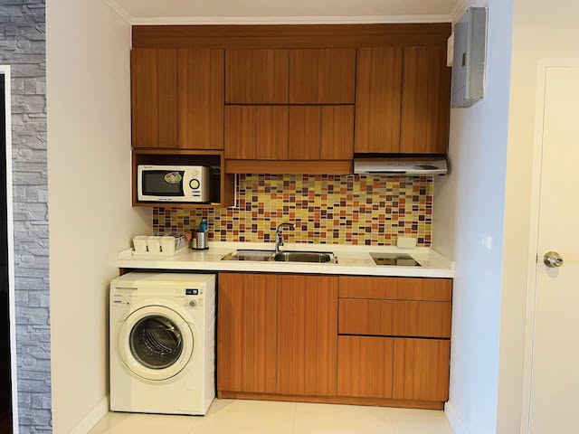 CITI Resort Sukhumvit 49 comfortable spacious 23rd floor BTS Thonglor