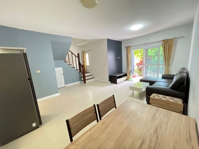 เสมาฟ้าคราม 800 ม.วิวสวนสาธารณะ ตลาดนานาเจริญ 91 ม.BTS คูคต 4.2 กม  ลำลูกกาคลอง2 โลตัส นอน 2น้ำ ให้เช่า 22ตร.วา.172ตร.ม.