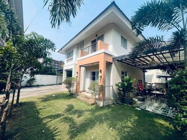 บ้านเดี่ยว 2 ชั้น หลังใหญ่ โครงการ กาญจน์กนกวิลล์10 สันผักหวาน