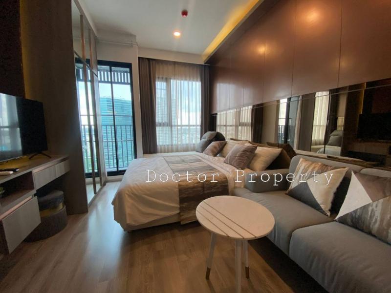 **ถูกสุดในโครงการ**
 
  ไนท์บริดจ์ ไพร์ม รัชโยธิน
 
 ห้องสตูดิโอ  23 ตรม. ห้องตัวอย่าง แต่งสวยมาก
 
 แถมเฟอร์ เครื่องใช้ไฟฟ้า 
 
 **ขายพร้อมผู้เช่า**
 
 Best Deal!! KnightsBridge
 Prime Ratchayothin for SALE with Tenant
 
 Studio Type, Area usable 23 Sqm, Fully Furnished.
 
  
 
  โครงการ
 : ไนท์บริดจ์ ไพร์ม รัชโยธิน| KnightsBridge
 Prime Ratchayothin 
 
  ที่ตั้ง
 :  22 พหลโยธิน 27
 จตุจักร กทม 10900| 22
 Phahon Yothin 27 Alley, Chatuchak, Bangkok 10900
 
 -------------------------------------------------------------------
 
 ราคาขาย  3,459,000 บาท (จากเดิม 3,900,000 บาท)
 
 *** YIEL