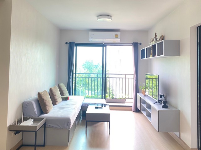 โครงการ : ศุภาลัย ซิตี้ รีสอร์ท พระราม 8 | Supalai City Resort Rama 80849924497ที่ตั้ง : อรุณอัมรินทร์ แขวงบางยี่ขัน เขต บางพลัด กรุงเทพ 10700ทำเลดี ห้องรับลมดี เฟอร์นิเจอร์ครบ 2ห้องนอน 1ห้องน้ำ ขนาด 56 ตรม. อยู่ตึก B ชั้น 4ราคา 4,390,000.- บาท สิ่งอำนวยความสะดวก - การรักษาความปลอดภัย 24 ช.ม - กล้องวงจรปิด - wifi (ส่วนกลาง) - สระว่ายน้ำ - ซาวน์น่า - ฟิตเนส สถานที่ใกล้เคียง - สวนสาธารณะใต้สะพานพระราม 8 เพียง 500เมตร - MRT บ�