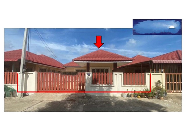   Code ID : PGNSN630016  ราคา 1,470,000  บาท ▸ เนื้อที่ 50 ตร.ว  พื้นที่ใช้สอย 90 ตร.ม.   ▸ 3 ห้องนอน 2 ห้องน้ำ    ▸ 1 ที่จอดรถ   บ้านหันไปทางทิศตะวันออก  พิกัดทรัพย์ : https://maps.app.goo.gl/1B8TzTMa5jhw7RR57  สถานที่ใกล้เคียง ▸ใกล้  ที่ว่าการอำเภอเก้าเลี้ยว ▸ใกล้  วัดเก้าเลี้ยว นครสวรรค์ ▸ใกล้  วัดคลองมงคล นครสวรรค์ ▸ใกล้  ตลาดเจ้าค่ะ ลานวัฒนธรรม ริมแม่น้ำปิงหน้าวัดเขาดินใต้  สอบถามเพิ่มเติม / นัดชม โทร. 097-419-5982(พลอย) โทร. 096-932-4624(�