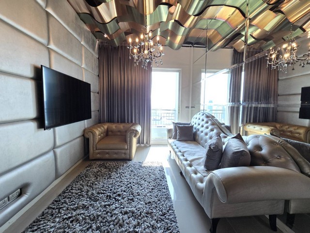 ให้เช่า คอนโดเซอร์เคิล 1 เพชรบุรี 36  Circle 1 Petchaburi ใกล้รถไฟฟ้า MRT เพชรบุรี, BTS นานา และ ท่าเรือนานาเหนือเฟอร์นิเจอร์และเครื่องใช้ไฟฟ้าครบครันพื้นที่ 47.46 ตร.มคอนโดสูง 44 ชั้น อยู่ชั้น 421 นอน, 1 น้ำ, 1 ห้องโถงที่ตั้ง: ถนนเพชรบุรีตัดใหม่ (ซอยเพชรบุรี 36) แขวงมักกะสัน เขตราชเทวี กรุงเทพฯสถานที่สำคัญใกล้เคียง:- อาคารธนภูมิ - การท่องเที่ยวแห่งประเทศไทย (ททท.) - ร.ร.เซนต์ดอมินิก - วิทยาลัยด