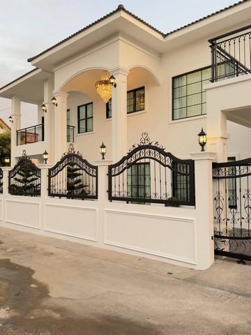 บ้านเดี่ยวพูลวิลล่า 2 ชั้น ซอยสยามคันทรีคลับ     พรประภานิมิตร 16 ตลาดไร่นาสิน