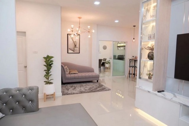 ให้เช่าบ้านเดี่ยวหลังใหญ่ 2 ชั้น โครงการ ดีญ่าวาเลย์ สารภี