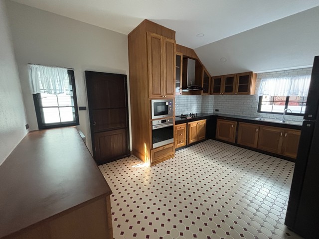 ขายบ้านพูลวิลล่า หมู่บ้านฟ้าหลวง ตำบลตันเปา อำเภอสันกำแพง จังหวัดเชียงใหม่ เนื้อที่ 84 ตารางวา