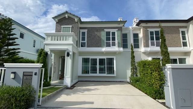 ให้เช่า ทาวน์โฮม อินดี้ 2 บางนา-รามคำแหง 2 ( indy 2 Bangna-Ramkhamhaeng 2 ) ขนาด 39  ตร.ว.  Smart Home ตกแต่งหรู 