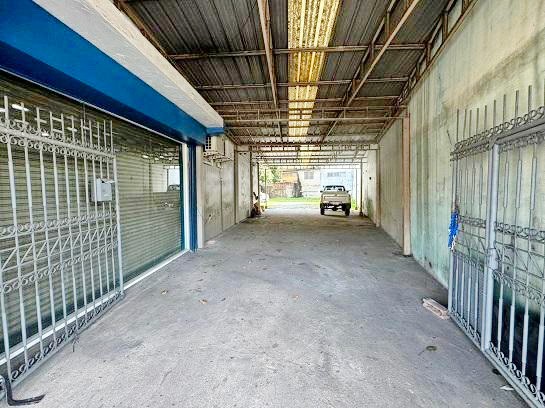 สุขสวัสดิ์ เช่า โกดัง ไทวัสดุ บิ๊กซี สุขสวัสดิ์ 800 ม.และ อาคาร 3ชั้น 3คูหาลึก 4นอน ติดถนนใหญ่ 164 ตร.วา.650 ตร.ม..พระประแดง 10จอดรถ