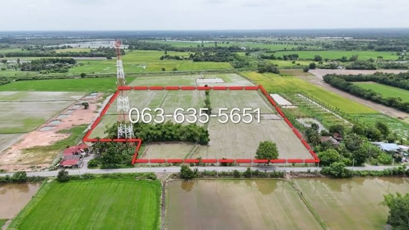 สนใจมาเที่ยวชมโทร ติดต่อ นกได้หลายช่องทางนะคะโทร. 061-494-9665โทร. 063-635-5651 (เบอร์นี้ไลน์เต็มค่ะ)ไลน์ไอดี : @nyland789(ไลน์คลิ๊กแล้วทักมาได้เลยค่ะ) https://lin.ee/R8sP0rj____________________________ที่สวยติดถนนลาดยาง31 ไร่ 1 งาน 28 ตรว.ไร่ละ 6.5 แสน ลดเหลือ 5.9 แสน(ขายยกแปลง 18,478,800)ต.บ้านพริก อ.บ้านนา จ.นครนายกโฉนดครุฑแดงพร้อมโอนรูปที่สวยทันหน้าทิศตะวันออกเฉียงใต้ ติดถนนลาดยางประมาณ 120 เมตร ใกล้แหล่งชุมชนหน้าแปลงมีไฟฟ